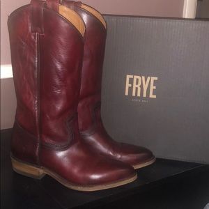 Frye Billy pull on boots red 9.5